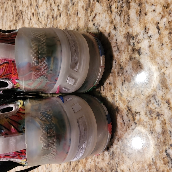 Nike Lebron 18 Gang Men Size 11 - Picture 4 of 5